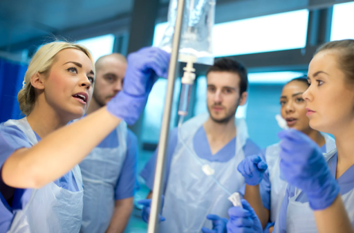 How to Become a Nurse Manager